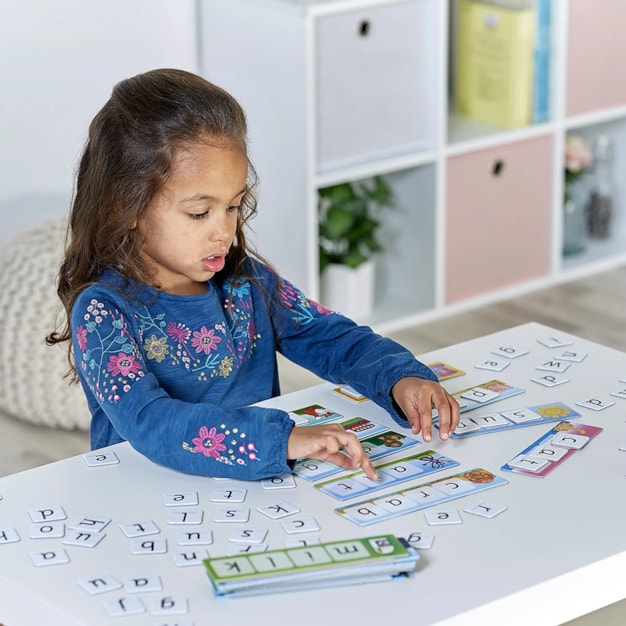Match and Spell Game Match and Spell Game