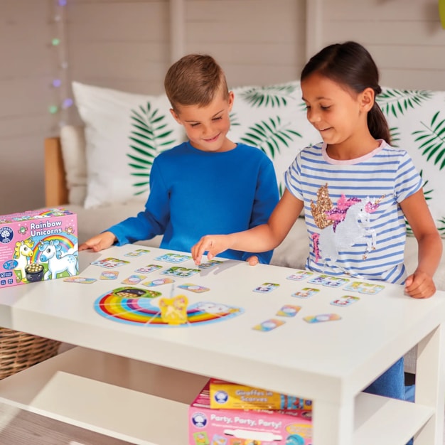 Rainbow Unicorns Game | Orchard Toys Rainbow Unicorns Game | Orchard Toys