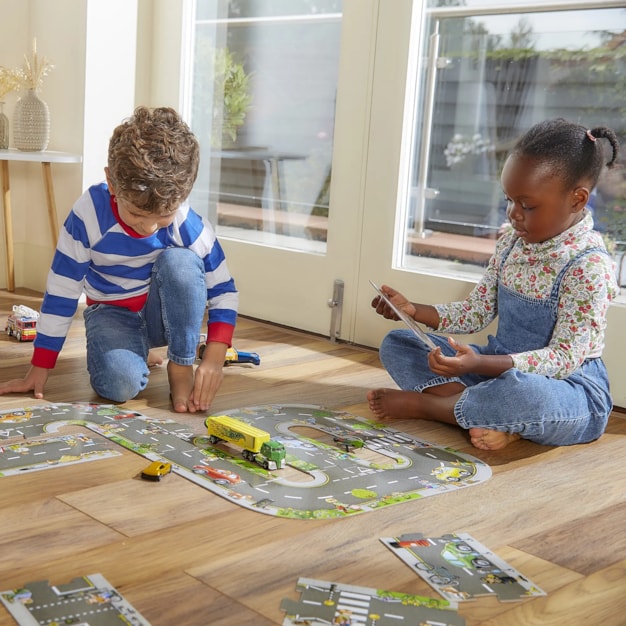 Giant Road Jigsaw Puzzle Giant Road Jigsaw Puzzle