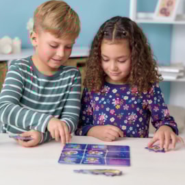 Astronauts and Crosses Mini Game